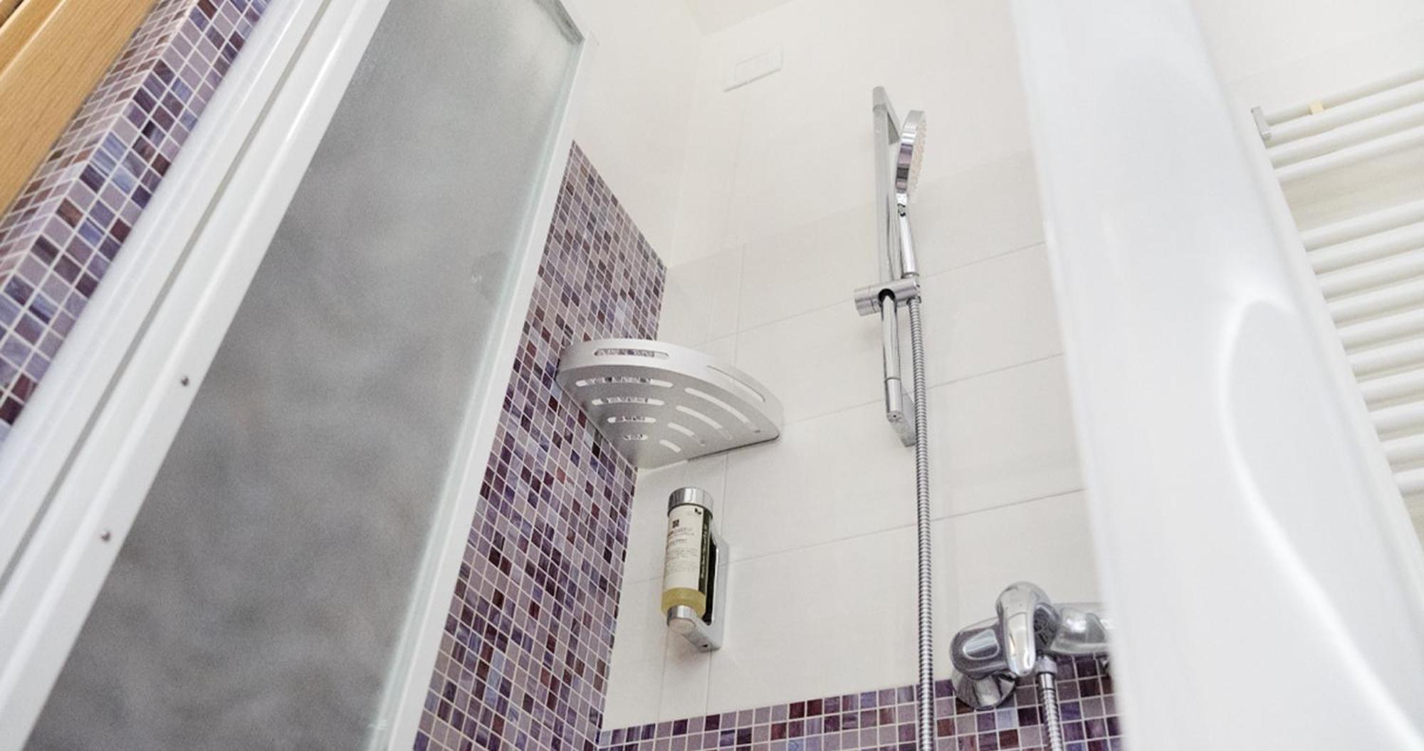 Oleandro Apartment - Featuring A Private Garden And Access To 5 Pools 데센자노델가르다 외부 사진